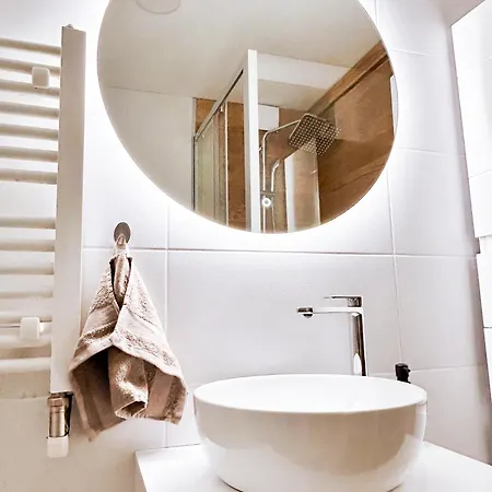 Wooden Nest * Újvidék