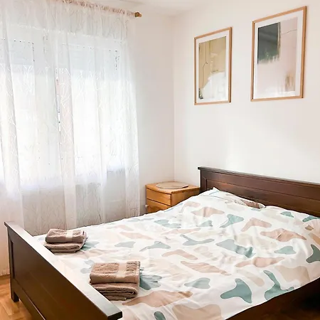 Wooden Nest Apartman