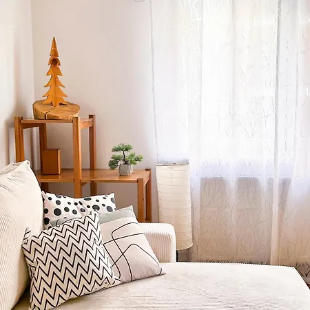 Wooden Nest * Újvidék