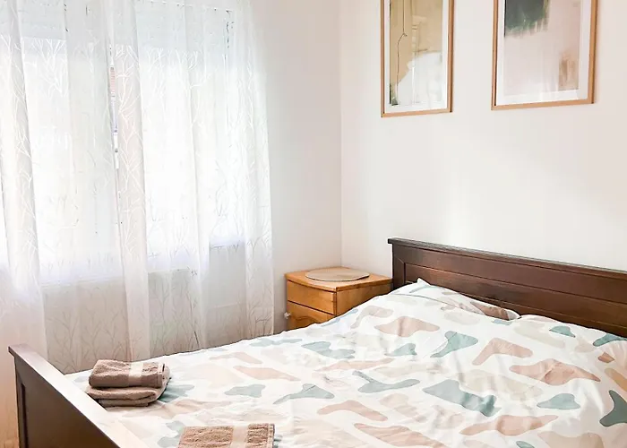 Wooden Nest דירה